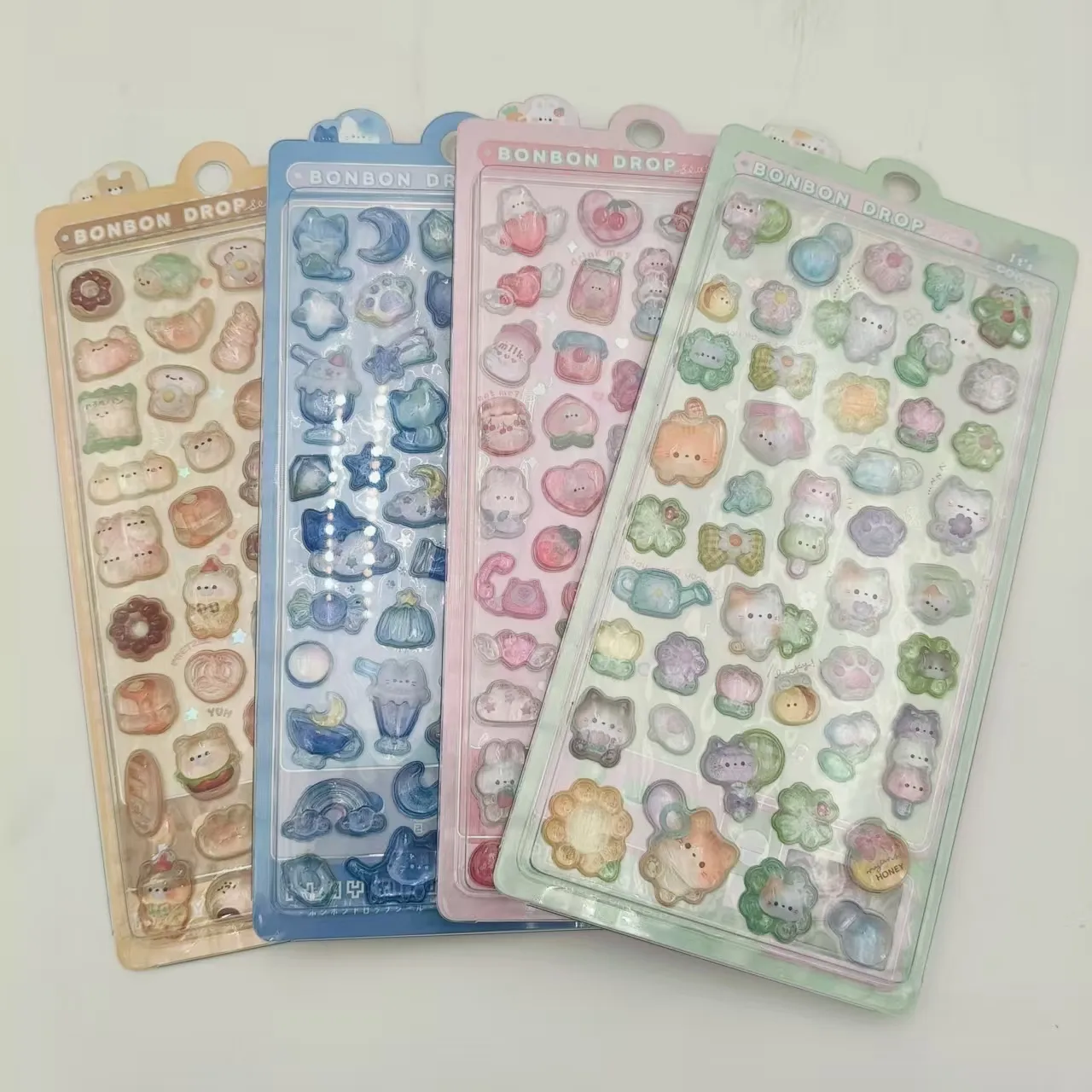 Naklejki dziecięce z reliefem 3D są gotowe do wysyłki