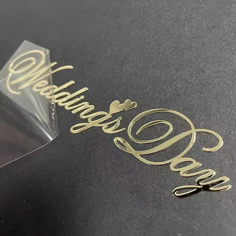 Różnica między naklejkami transferowymi UV i metalowymi